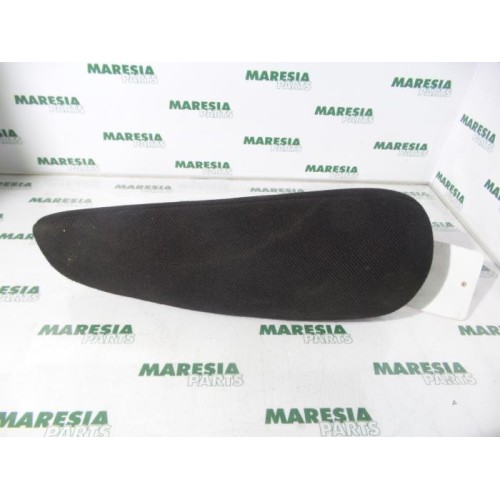 Peugeot - 307 - Armrest
