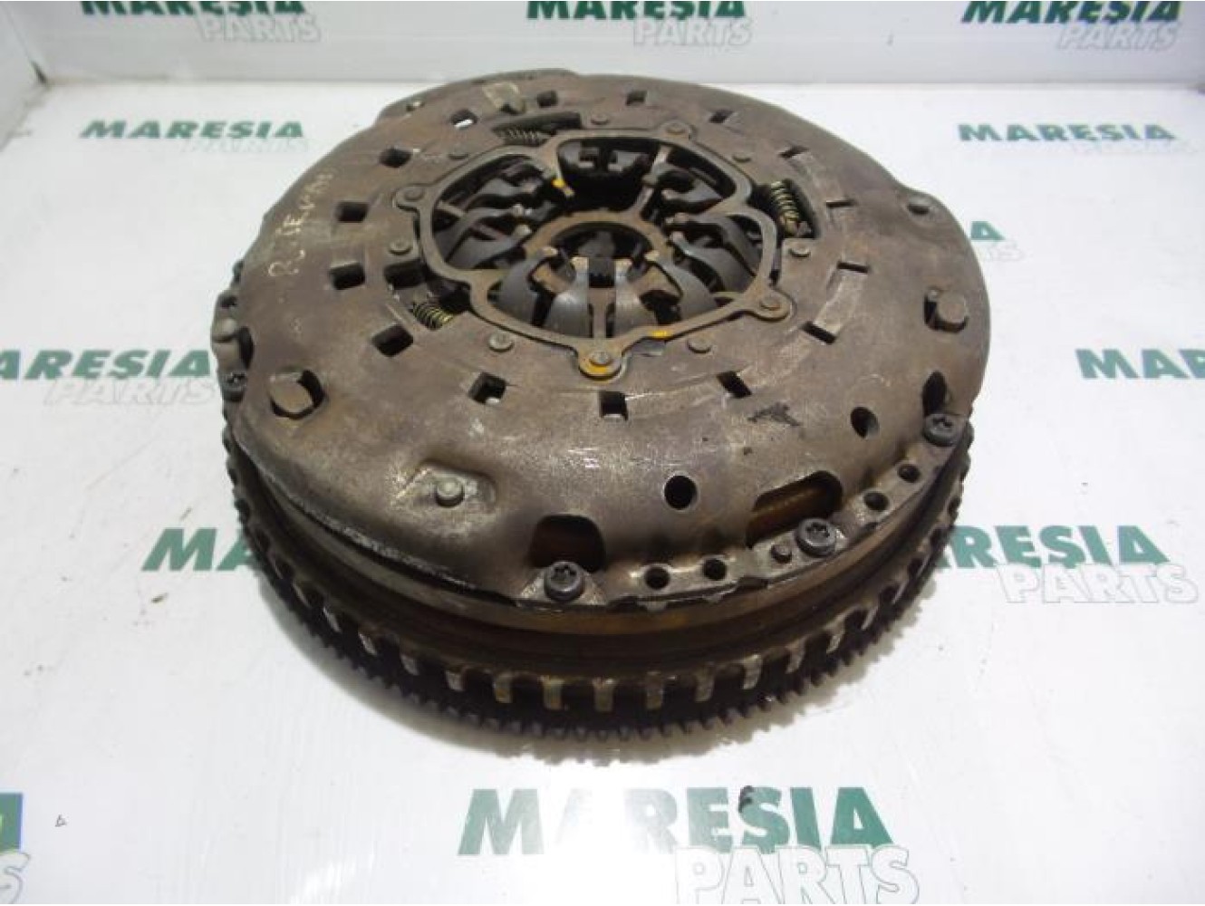 Renault - Megane Scenic - Flywheel
