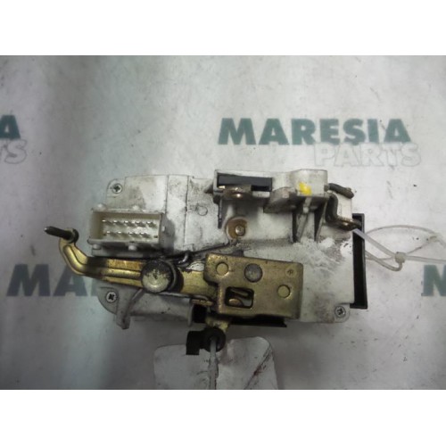 Peugeot - 807 - Front door lock mechanism 4-door, right