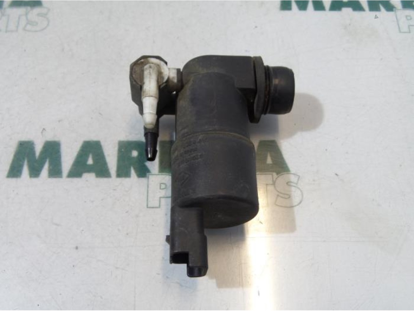 Peugeot - 807 - Scheibensprüherpumpe vorne