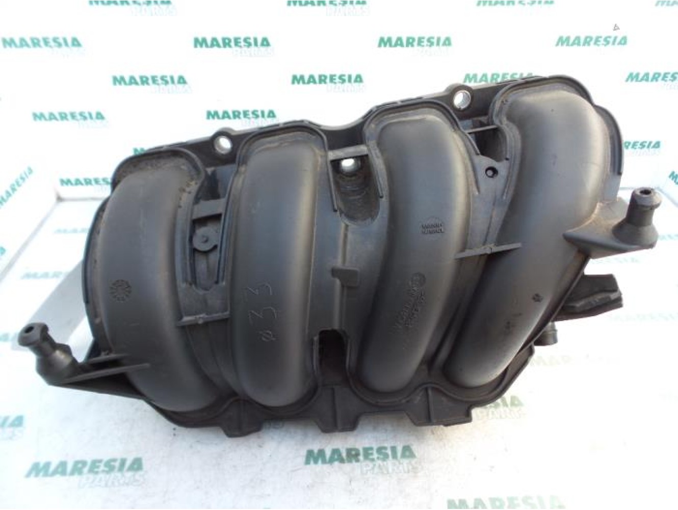 Peugeot - 207 - Intake manifold