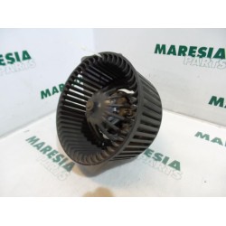 Renault - Clio - Heating and ventilation fan motor