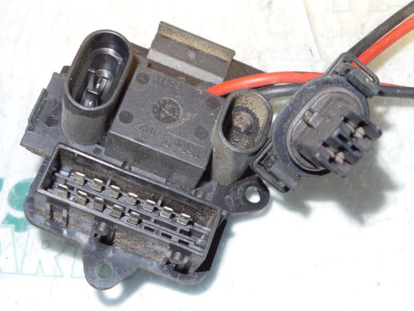 Renault - Clio - Heater resistor