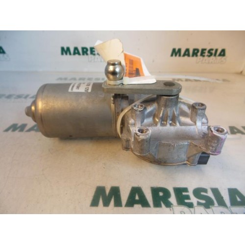 Fiat - Punto - Front wiper motor