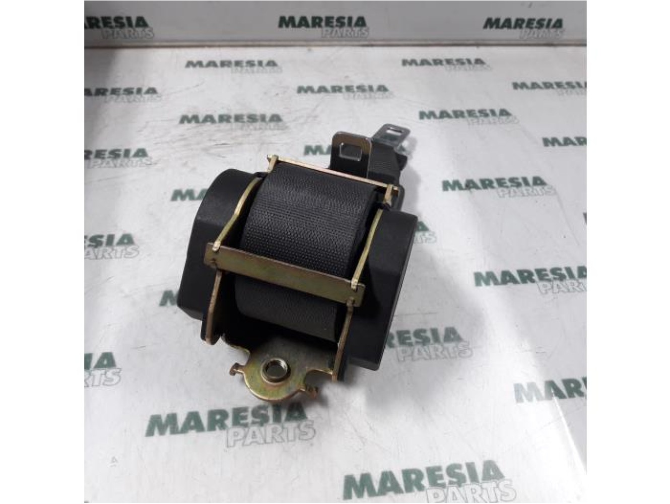 Renault - Megane Scenic - Rear seatbelt, centre