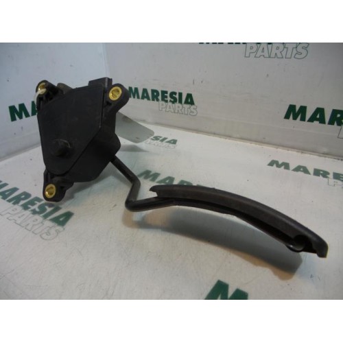 Renault - Megane Scenic - Throttle pedal position sensor