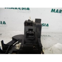 Renault - Megane Scenic - Front door lock mechanism 4-door, right