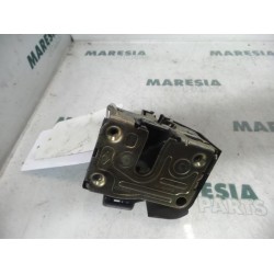 Renault - Megane Scenic - Front door lock mechanism 4-door, right