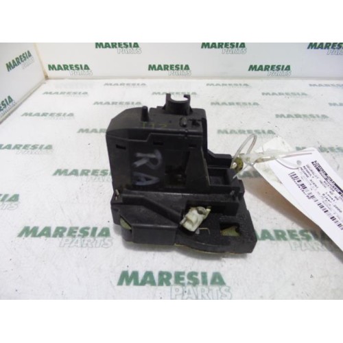 Renault - Megane Scenic - Rear door mechanism 4-door, right