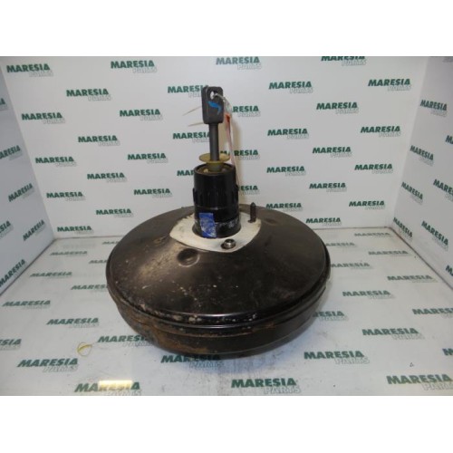 Renault - Megane Scenic - Brake servo