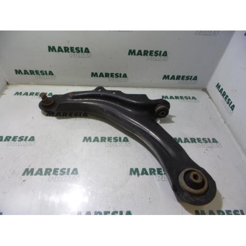 Renault - Megane Scenic - Front lower wishbone, left