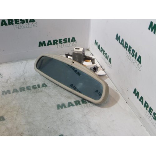 Renault - Megane Scenic - Rear view mirror