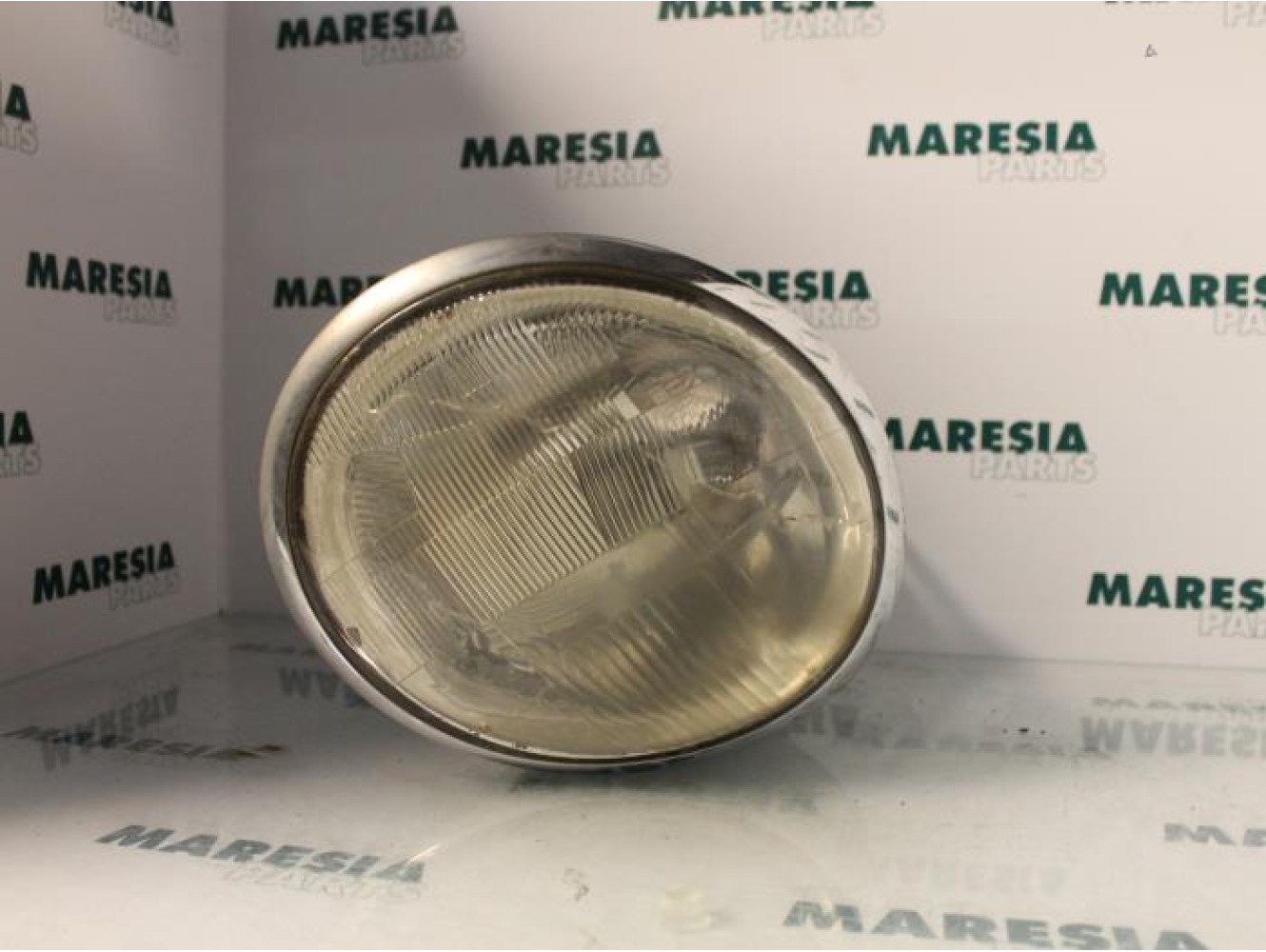 Lancia - Lybra - Phare droit