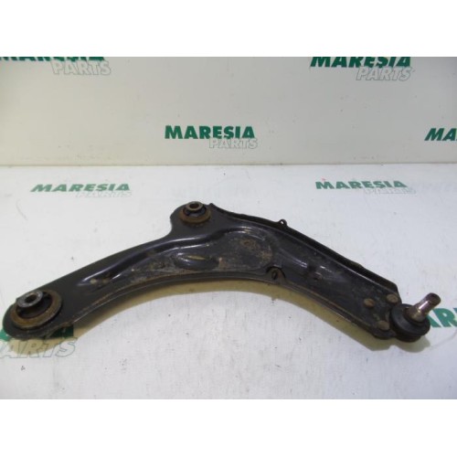 Renault - Espace - Front lower wishbone, right