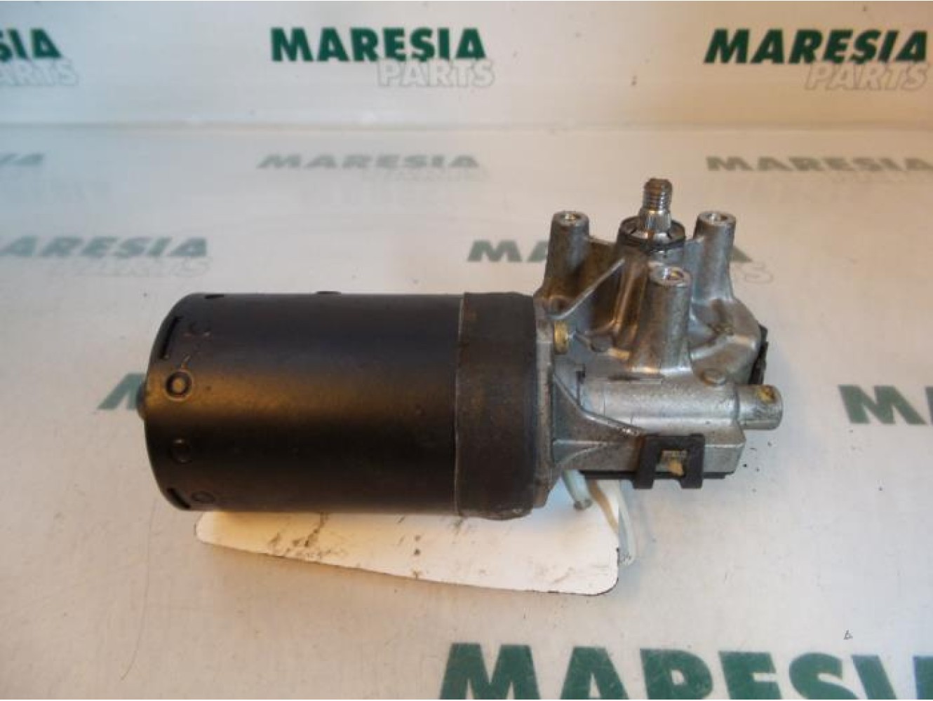 Peugeot - 206 - Front wiper motor