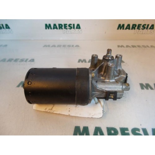 Peugeot - 206 - Front wiper motor