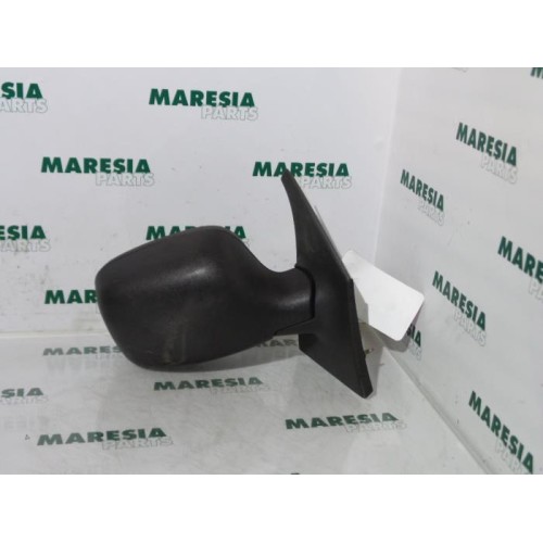 Renault - Megane Scenic - Wing mirror, right