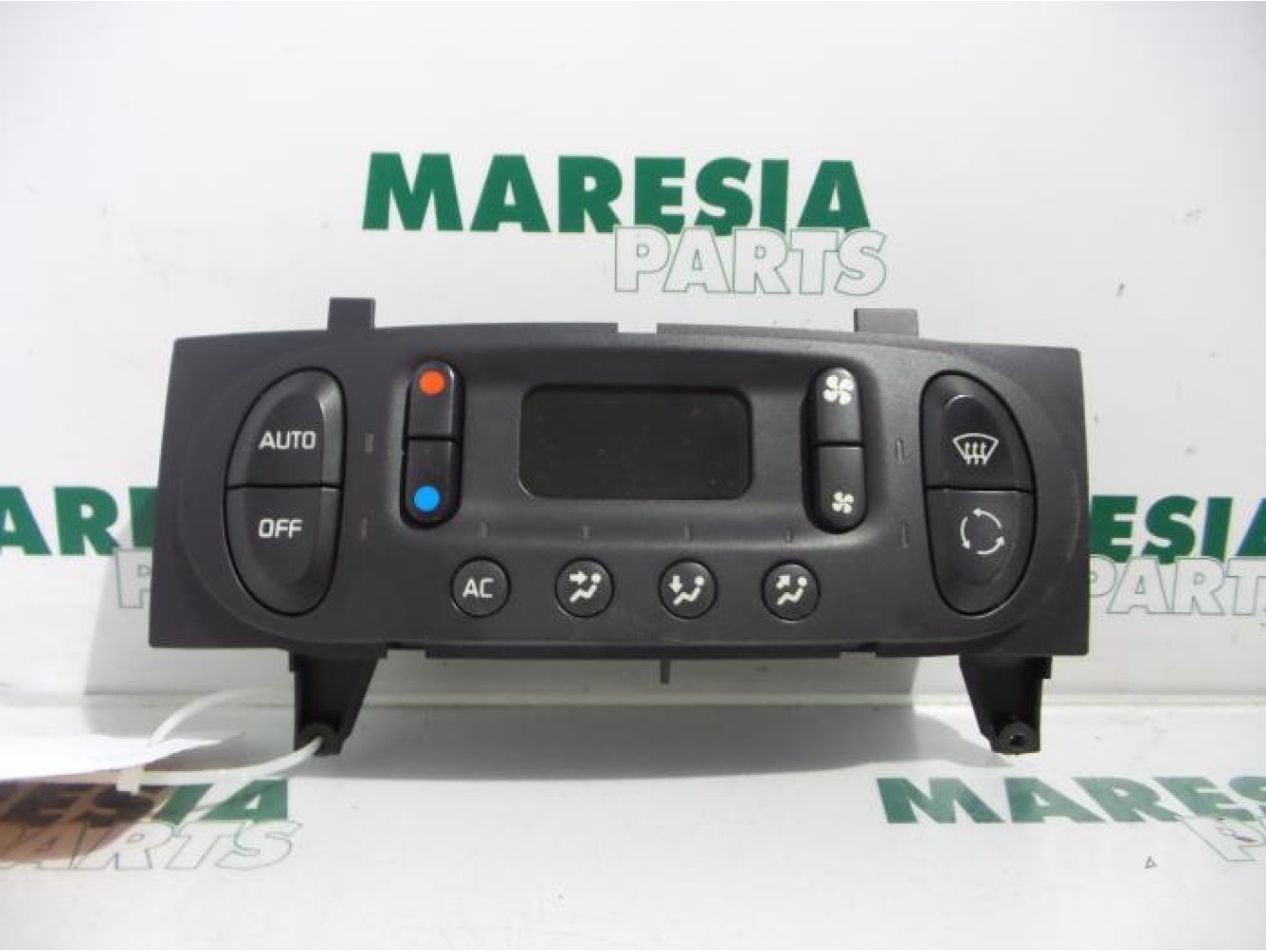 Renault - Megane Scenic - Heater control panel