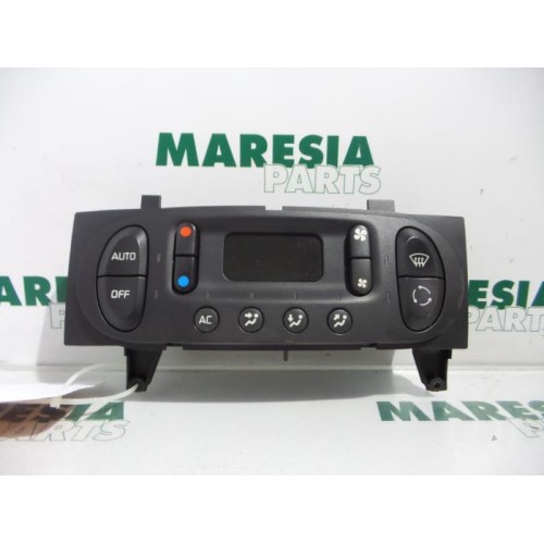 Renault - Megane Scenic - Heater control panel