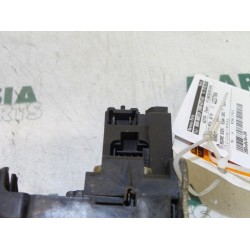Renault - Megane Scenic - Front door lock mechanism 4-door, right