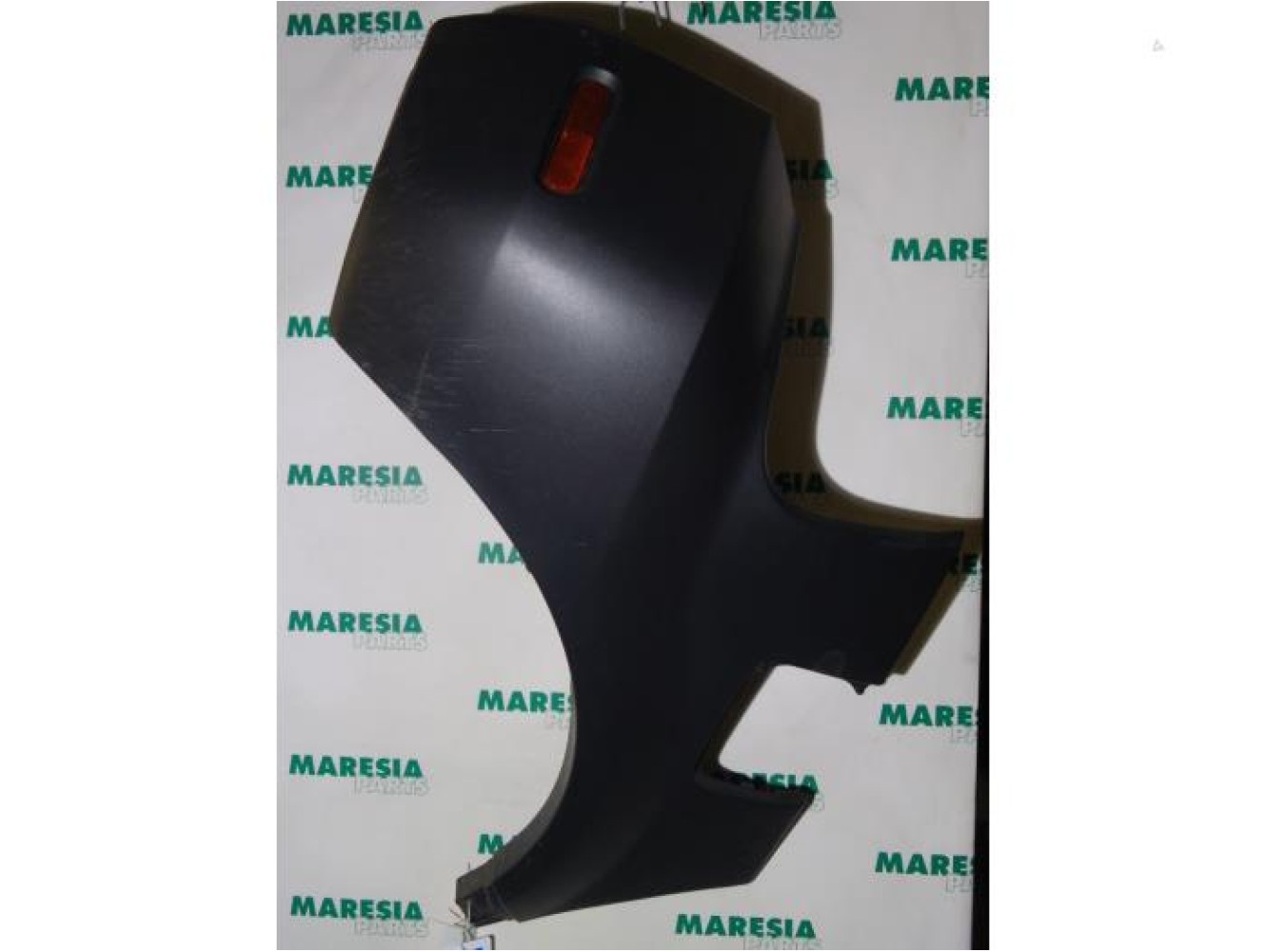 Renault - Megane Scenic - Rear bumper component, right