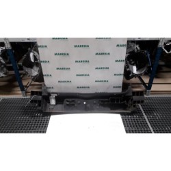 Renault - Megane Scenic - Rear bumper component, central