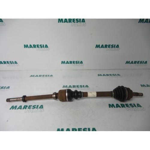 Peugeot - 307 - Front drive shaft, right