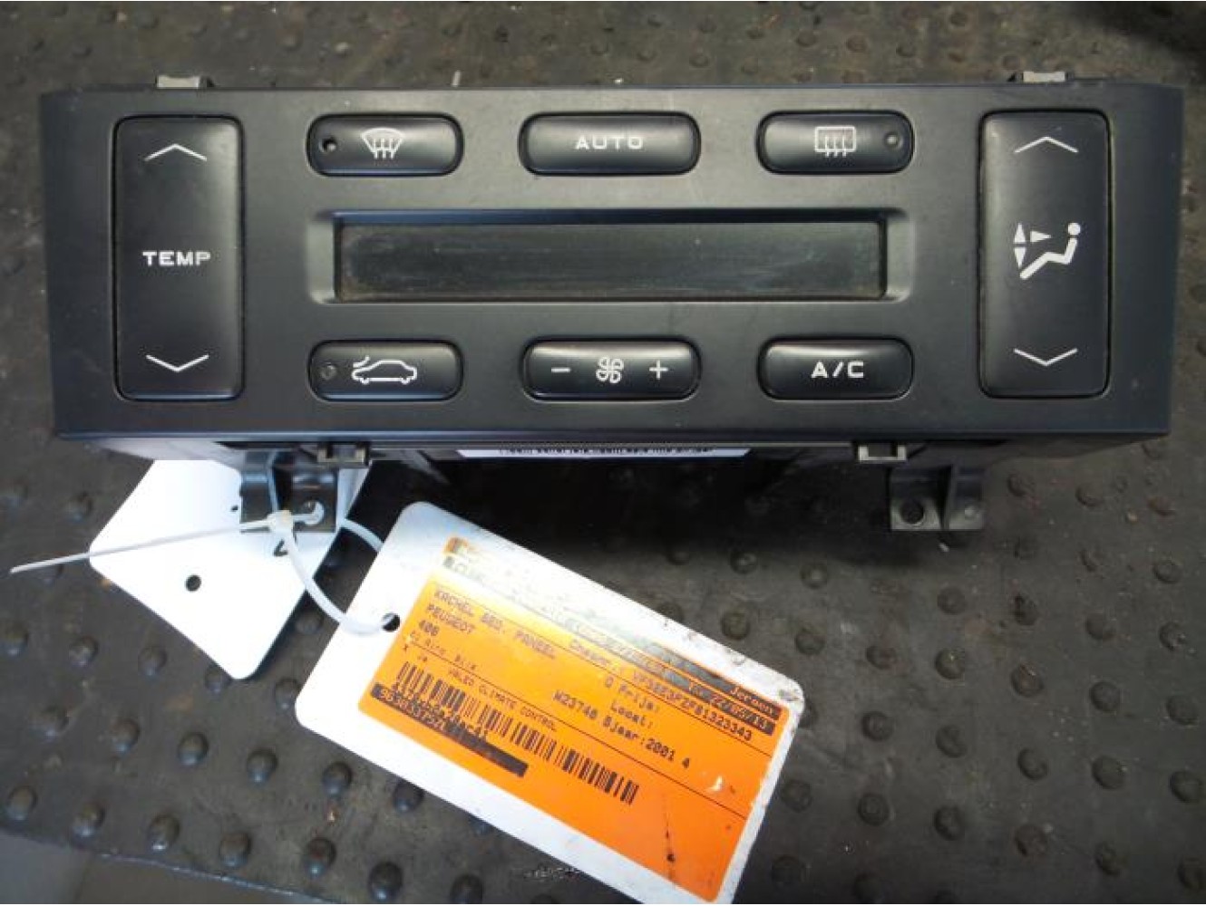 Peugeot - 406 - Heater control panel