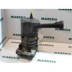 Citroen - C4 Picasso - Power steering pump
