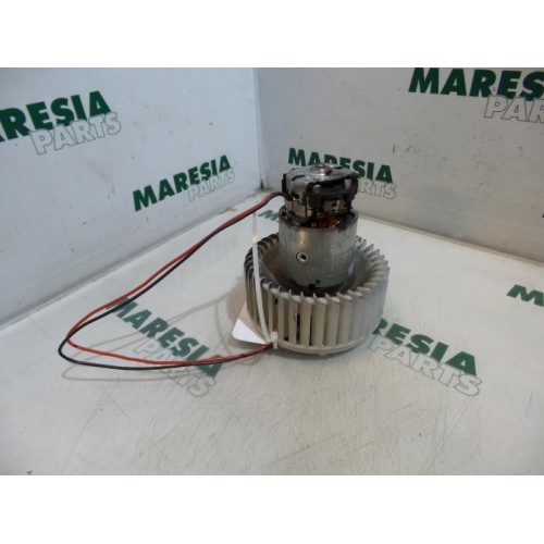 Citroen - C4 Picasso - Heating and ventilation fan motor