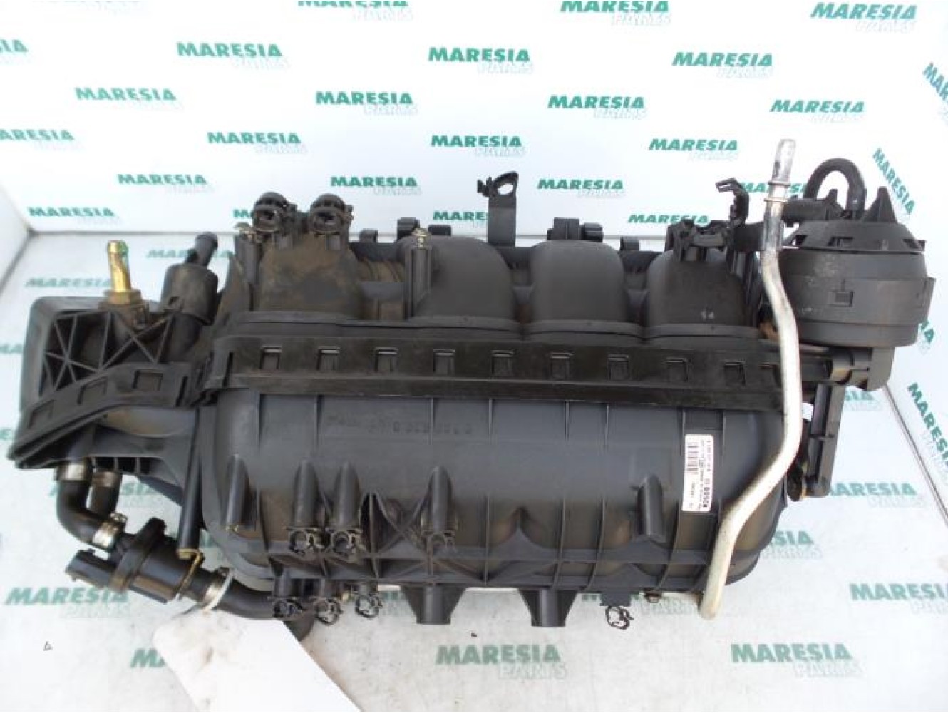 Alfa Romeo - 166 - Intake manifold