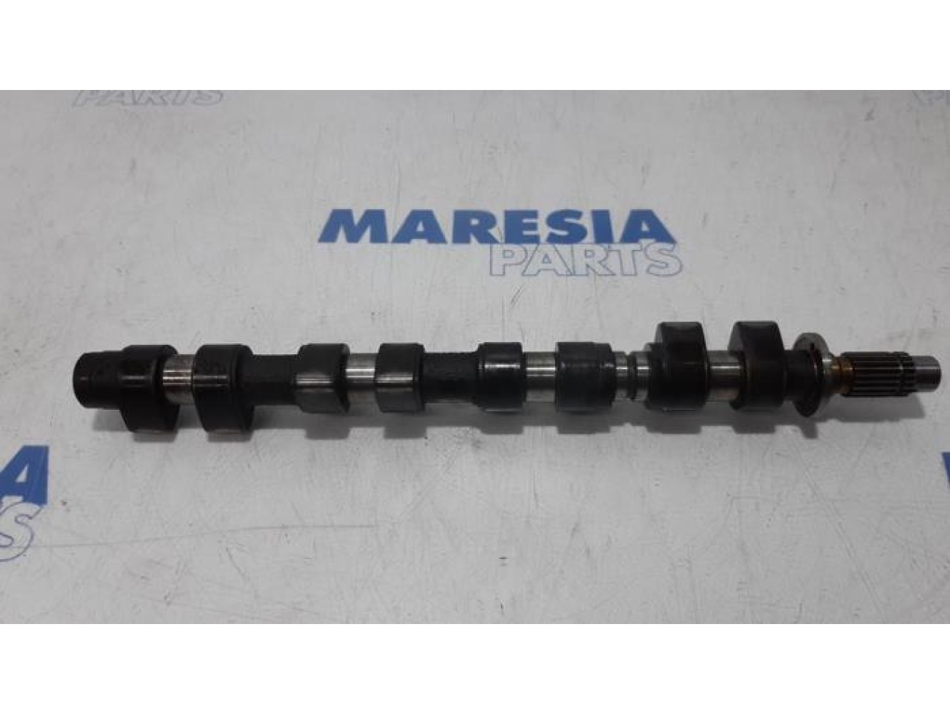 Alfa Romeo - 166 - Camshaft