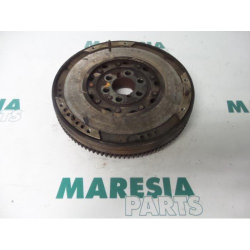 Alfa Romeo - 166 - Flywheel