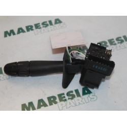 Renault - Clio - Indicator switch