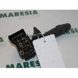 Renault - Clio - Indicator switch