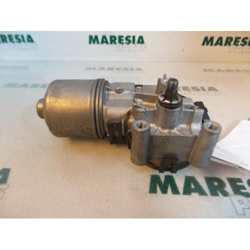 Peugeot - 207 - Front wiper motor