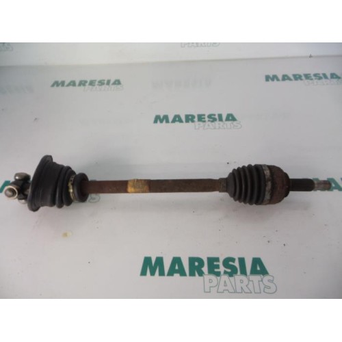 Renault - Twingo - Aandrijfas links-voor