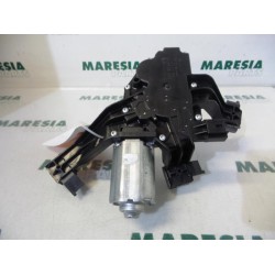 Peugeot - 207 - Rear wiper motor