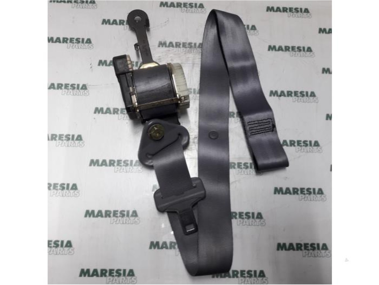 Renault - Clio - Front seatbelt, right