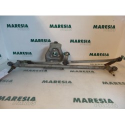 Renault - Clio - Wiper mechanism