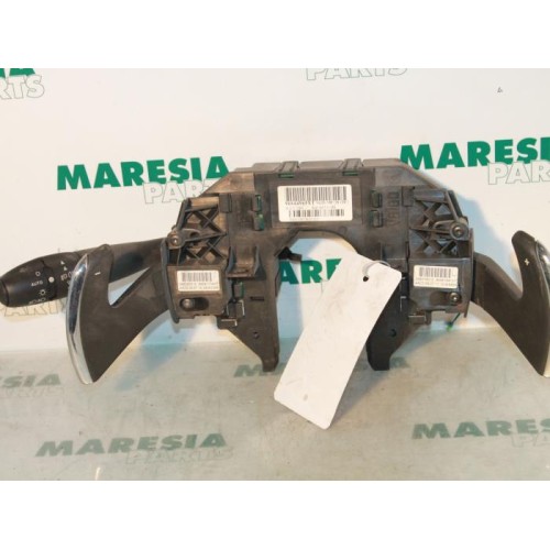Citroen - C4 Picasso - Steering column stalk