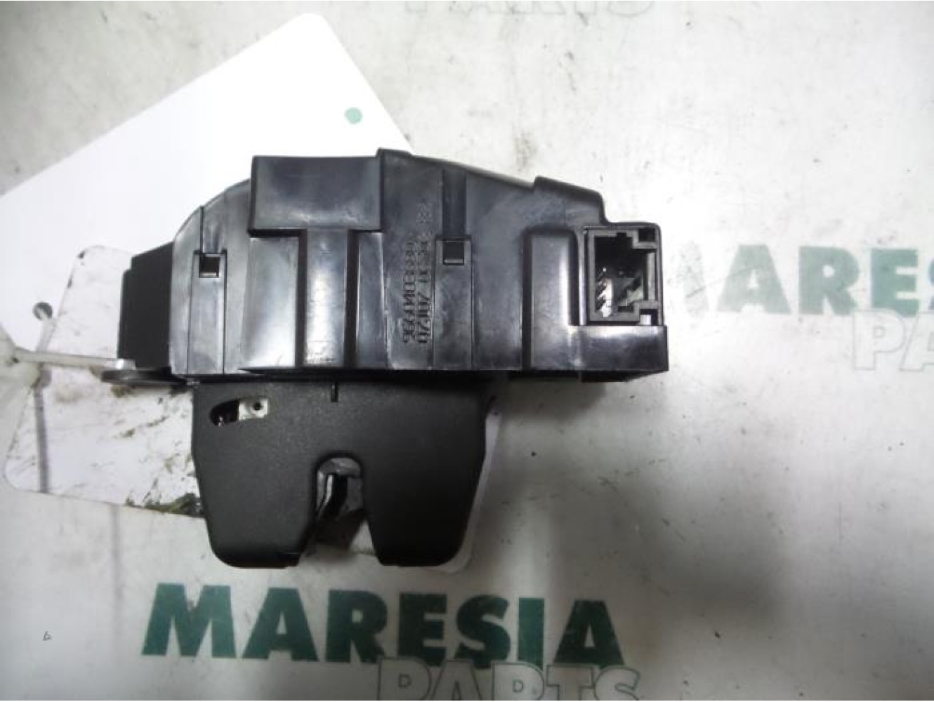 Citroen - C4 Picasso - Tailgate lock mechanism