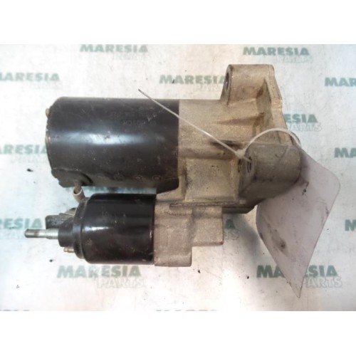 Renault - Megane Scenic - Starter