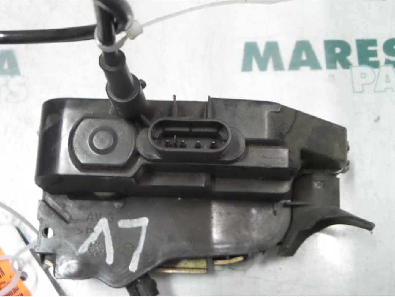 Renault - Megane Scenic - Door lock mechanism 4-door, front left