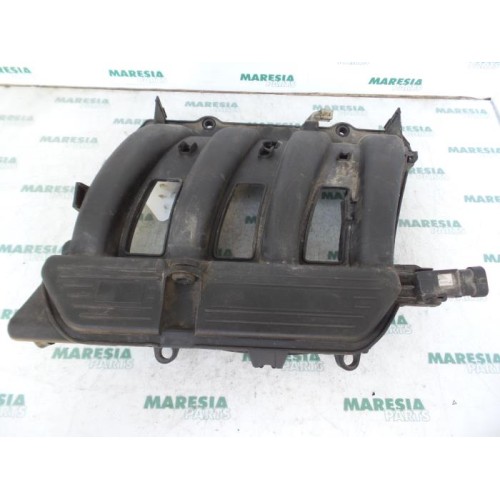 Renault - Megane Scenic - Intake manifold