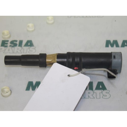Renault - Megane Scenic - Ignition coil