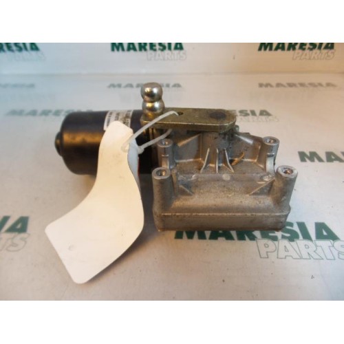 Peugeot - 307 - Front wiper motor