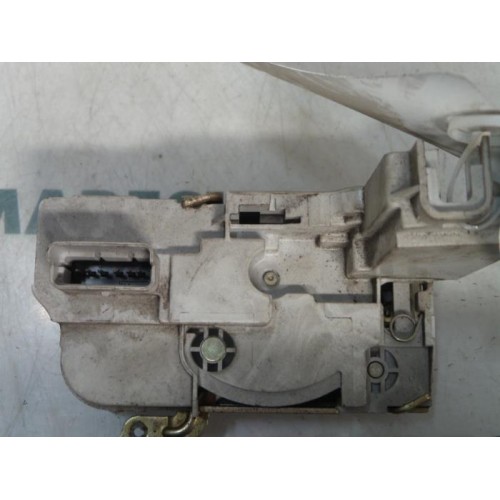 Peugeot - 307 - Front door lock mechanism 4-door, right