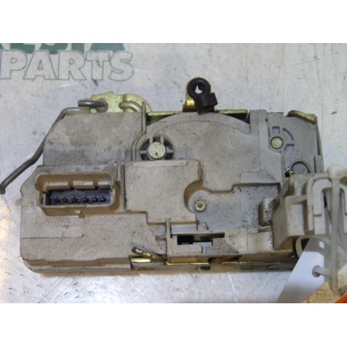 Peugeot - 307 - Door lock mechanism 4-door, front left