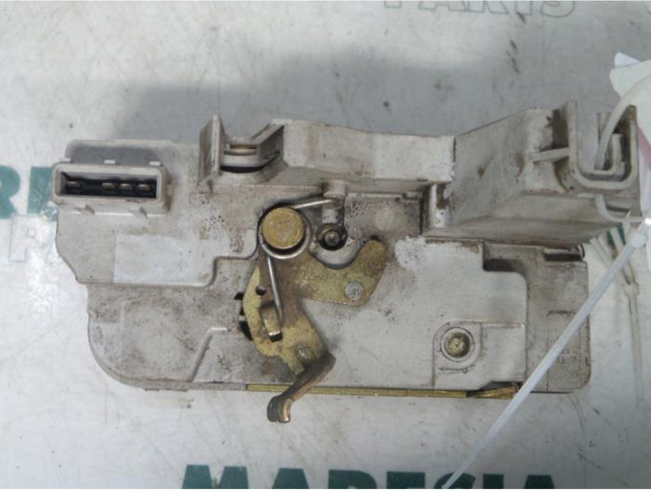 Peugeot - 307 - Rear door mechanism 4-door, right